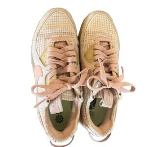 Nike Air Max
Terrascape 90 in the Pink Oxford/Rose
Whisper colorway.